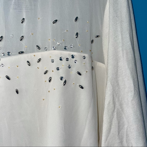 Lane Bryant White Gem Bead Rhinestone Pattern Blouse 3/4 Sleeves Winter 22/24 - Picture 4 of 11